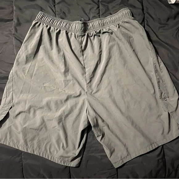 Nike DriFit 7” Shorts - Picture 4 of 5